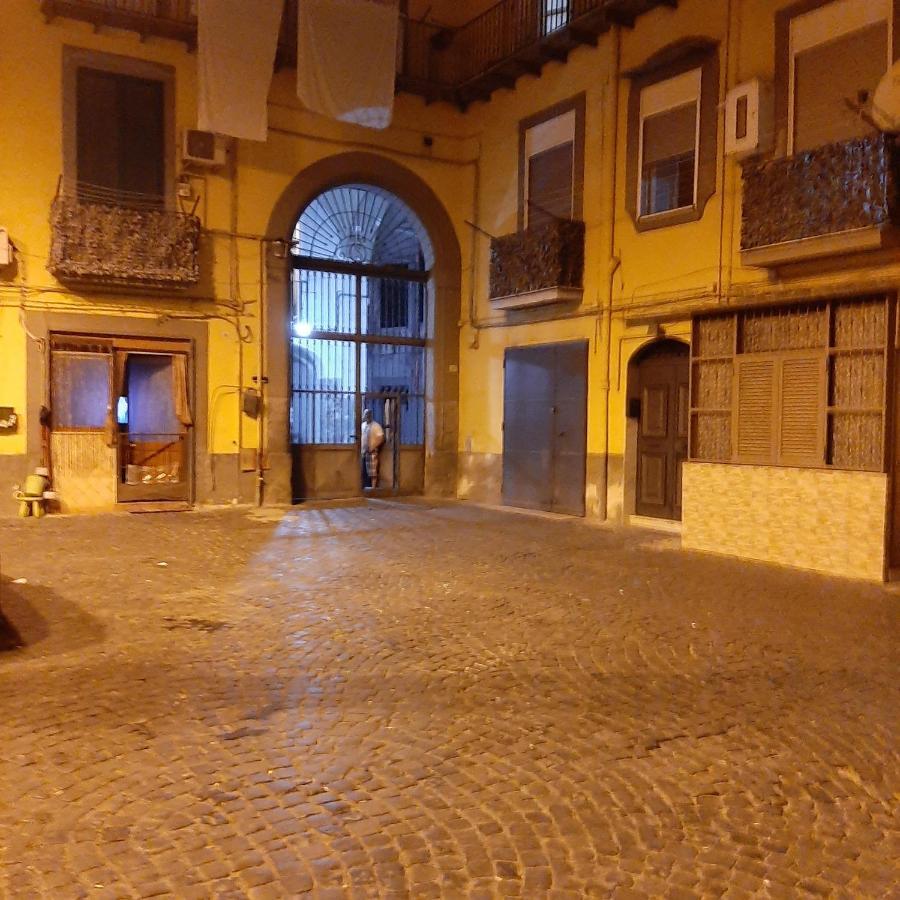 Apartamento Civico 5 Appartament Napoli Centro Exterior foto