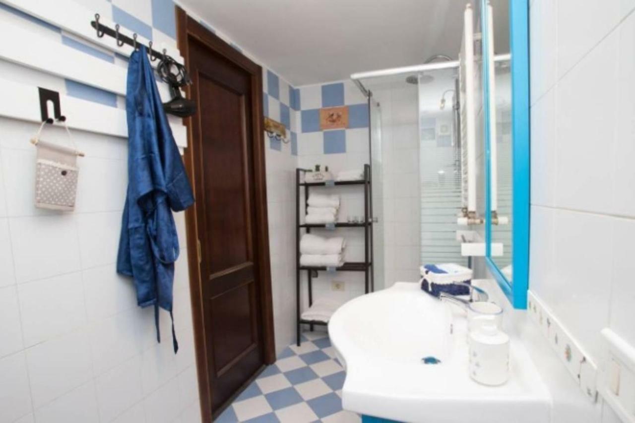 Apartamento Civico 5 Appartament Napoli Centro Exterior foto